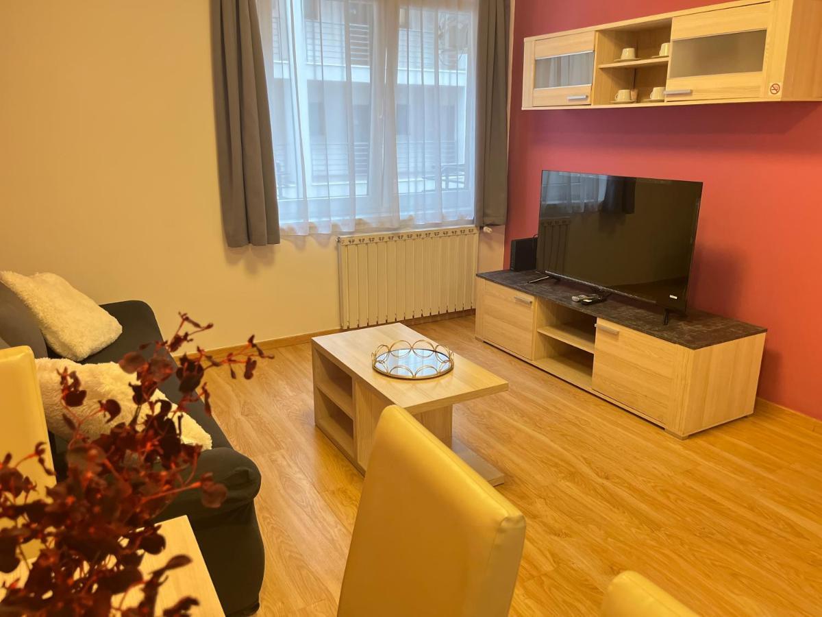 Апартаменты Corvin Pearl Deluxe Будапешт Экстерьер фото